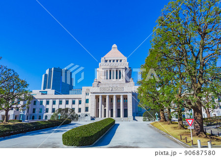 【東京の都市風景】国会議事堂 【東京の都市風景】国会議事堂 90687580