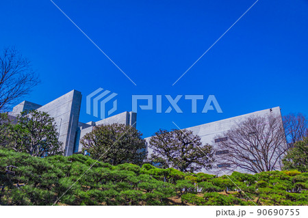 【東京の都市風景】最高裁判所 90690755