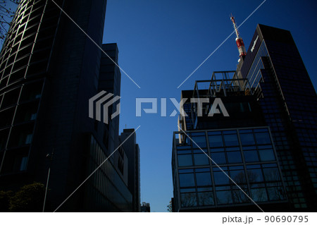 【東京の都市風景】皇居半蔵門周辺の都市風景 90690795