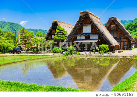 日本の原風景　世界遺産　白川郷 90691168