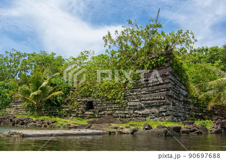 ミクロネシア連邦の世界遺産、ナン・マドールの風景 ミクロネシア連邦の世界遺産、ナン・マドールの風景 90697688