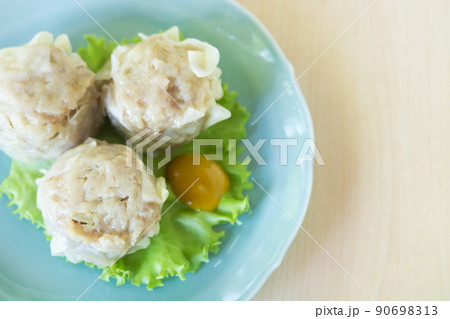 大粒肉シュウマイ 90698313