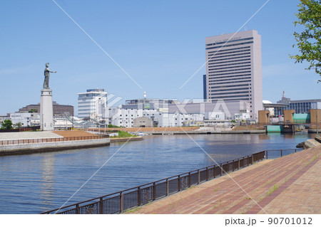 旧堺港と高層建物の景色 旧堺港と高層建物の景色 90701012
