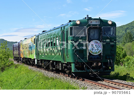宗谷本線　蘭留ー比布　JR北海道　キハ40-1790（苗穂）　急行　花たびそうや 90705661