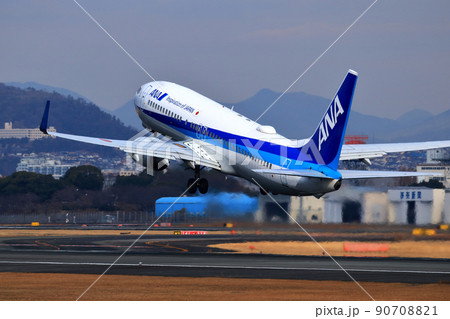 大阪国際空港 旅客機 離着陸 大阪国際空港 旅客機 離着陸 90708821