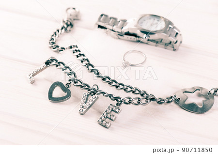 abstract the word love 90711850