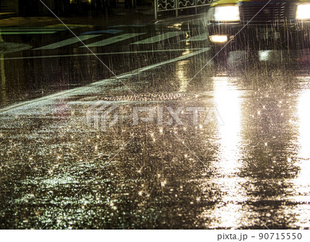 豪雨 豪雨 90715550