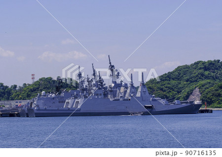 横須賀港の風景 横須賀港の風景 90716135