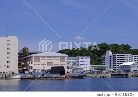 横須賀港の風景 90716307
