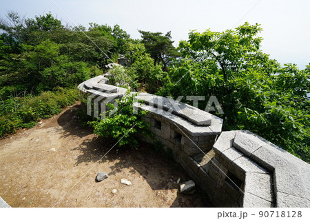 風景 岩 石 90718128