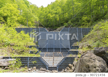 鋼製枠床固工　治山事業　山形県山形市 90721456