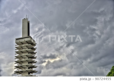 【東京】世田谷区　駒沢公園の記念塔 90724455