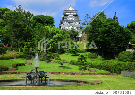 【広島県】復興後の福山城天守閣 90731685