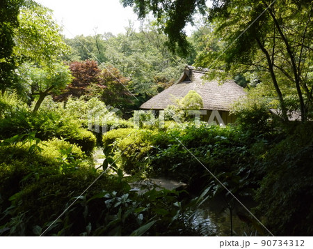 薬師池公園にある旧荻野家住宅 90734312