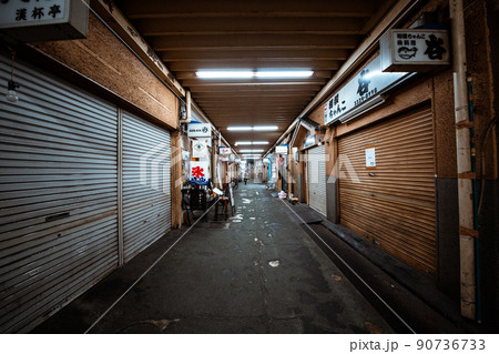 高円寺の商店街 90736733