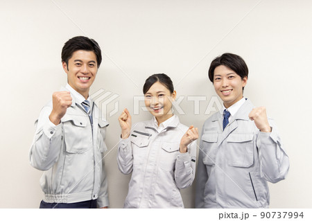 作業着のビジネスイメージ 90737994
