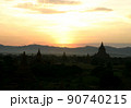 世界3大仏教遺跡バガン　夕日 90740215