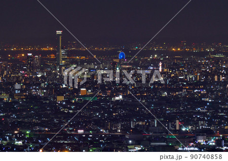 【大阪平野を一望 (夜景)】 撮影場所：水呑地蔵尊 大阪府八尾市大字神立 90740858