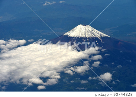 空撮　富士山 90744828