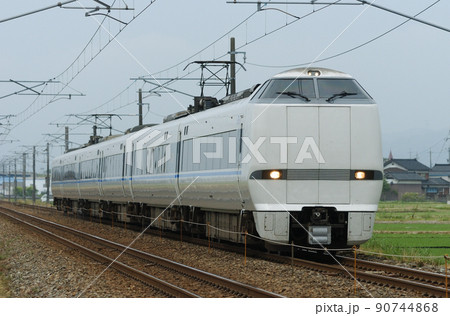 北陸本線　石動ー福岡　JR西日本　681系　T01編成（金沢）　サンダーバード 90744868