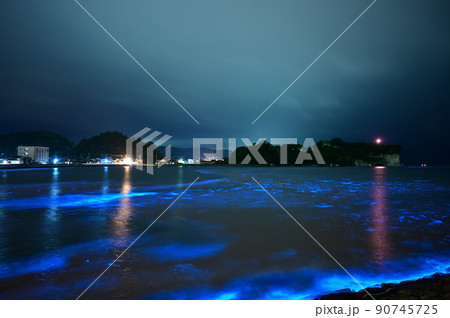 光る海 光る海 90745725