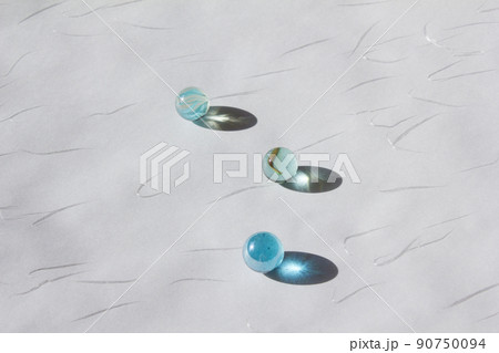 ビーズ ガラスビーズ 影 90750094