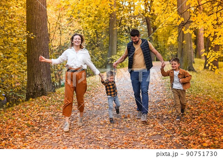 Happy family Happy family 90751730