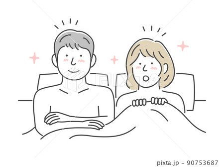 ベッドで寄り添う男女・夫婦・カップル 上半身 (SEX ・性行為) / 気づく・思い出す 90753687