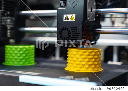A 3d printer in the laboratory 90760465