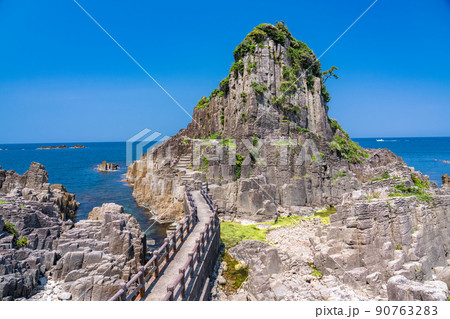 《福井県》鉾島・越前海岸の景勝地 90763283