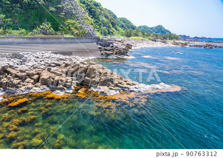 《福井県》鉾島・越前海岸の景勝地 90763312