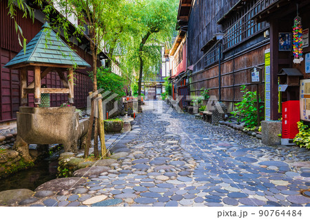 郡上八幡　やなか水のこみち 90764484