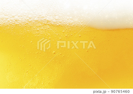 ビールの泡 ビールの泡 90765460