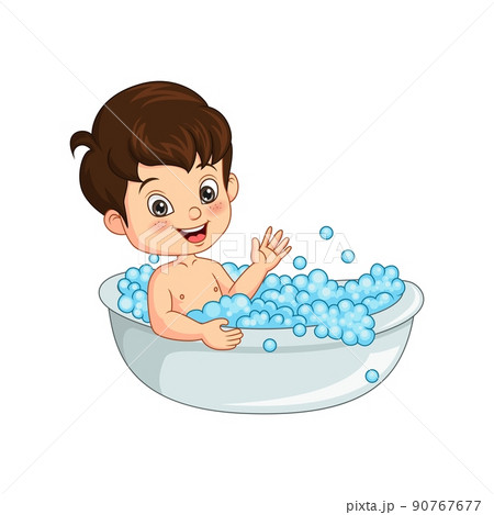 Cute little boy taking a bath in bathtub 90767677