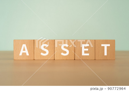 資産・財産のイメージ|「ASSET」と書かれたブロック 資産・財産のイメージ|「ASSET」と書かれたブロック 90772964