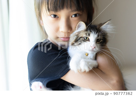 ノルウェージャンフォレストキャットの子猫こ子供 ノルウェージャンフォレストキャットの子猫こ子供 90777362