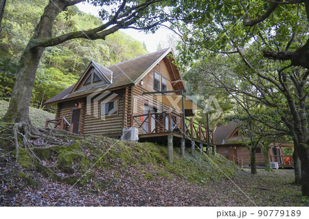 鹿児島県の岩屋公園キャンプ場。 鹿児島県の岩屋公園キャンプ場。 90779189