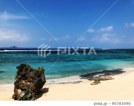 沖縄のビーチ 90783090