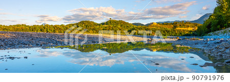 Wide valley of Tagliamento River Wide valley of Tagliamento River 90791976