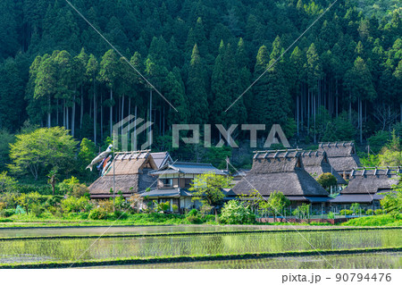 京都府南丹市美山町　日本の原風景　美山かやぶきの里 90794476