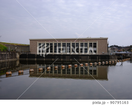 木下の風景 90795163