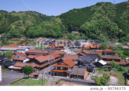 山口県萩市：佐々並の町並み（俯瞰） 90796370