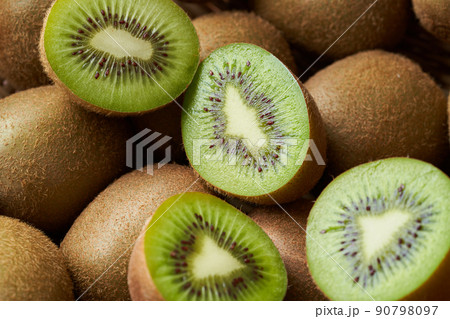 キウイフルーツ 90798097