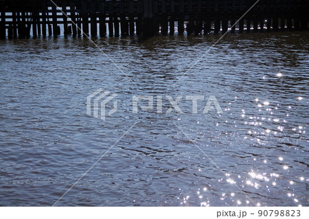 Choppy water surface on the Hudson river 90798823