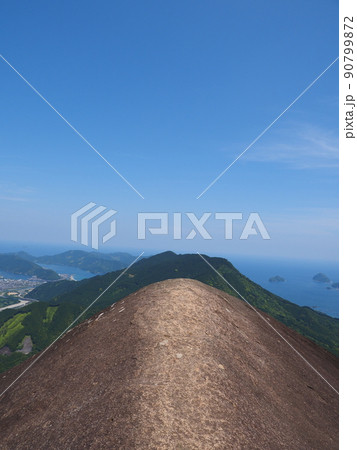 三重県便石山の象の背の岩から見る絶景の写真 三重県便石山の象の背の岩から見る絶景の写真 90799872