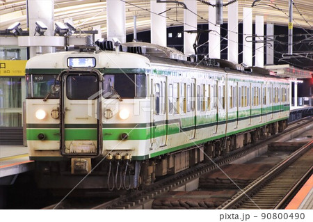 115系・2次新潟色 115系・2次新潟色 90800490