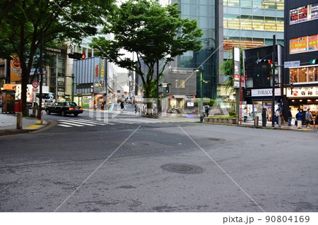 夕方の渋谷の風景 東京 夕方の渋谷の風景 東京 90804169