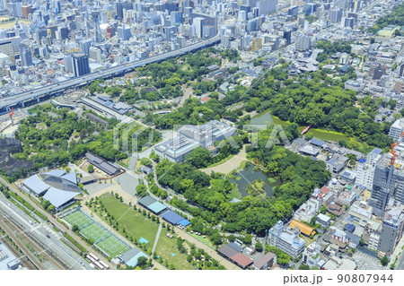 大阪市天王寺区 天王寺公園内の大阪市立美術館 大阪市天王寺区 天王寺公園内の大阪市立美術館 90807944