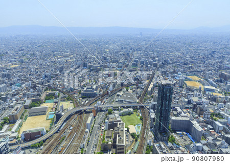 大阪の都市風景　あべのハルカス～東側 90807980