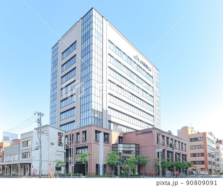 農業協同組合銀行の本店　(協同組織の金融機関) 90809091